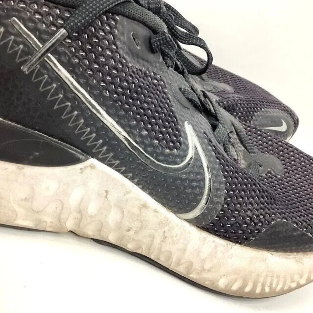 Nike Renew Run - Men's Size 8 - Black Metallic Silver Running Shoes - CK6357-002